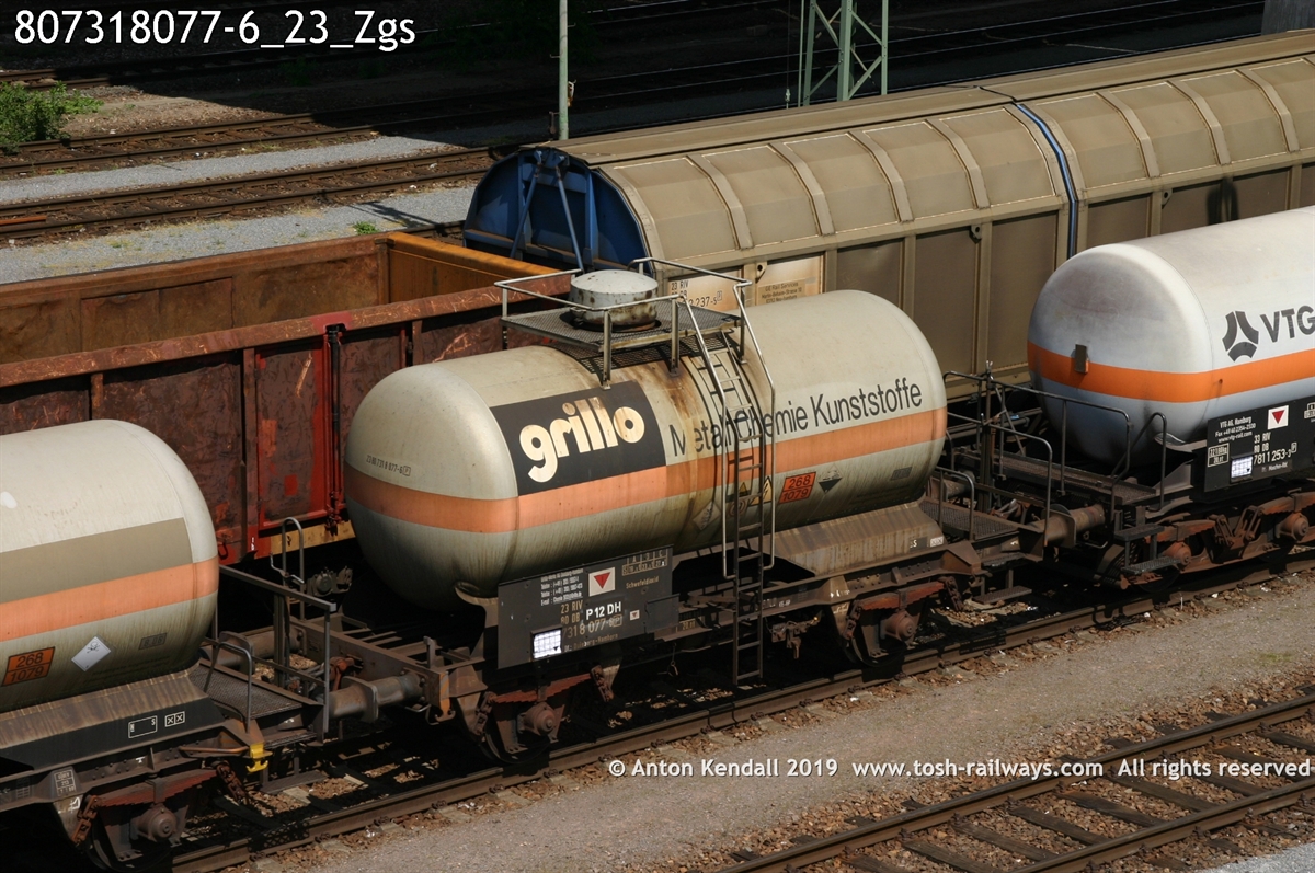807318077-6_23_Zgs.jpg